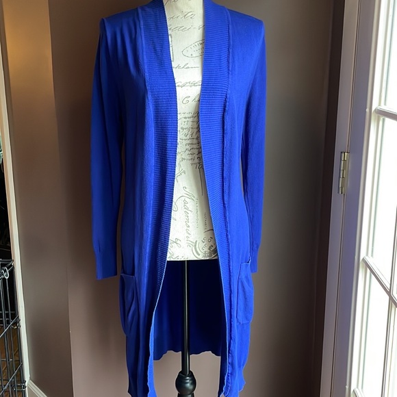 Cielo Sweaters - Cielo Basic Tunic Cardigan
